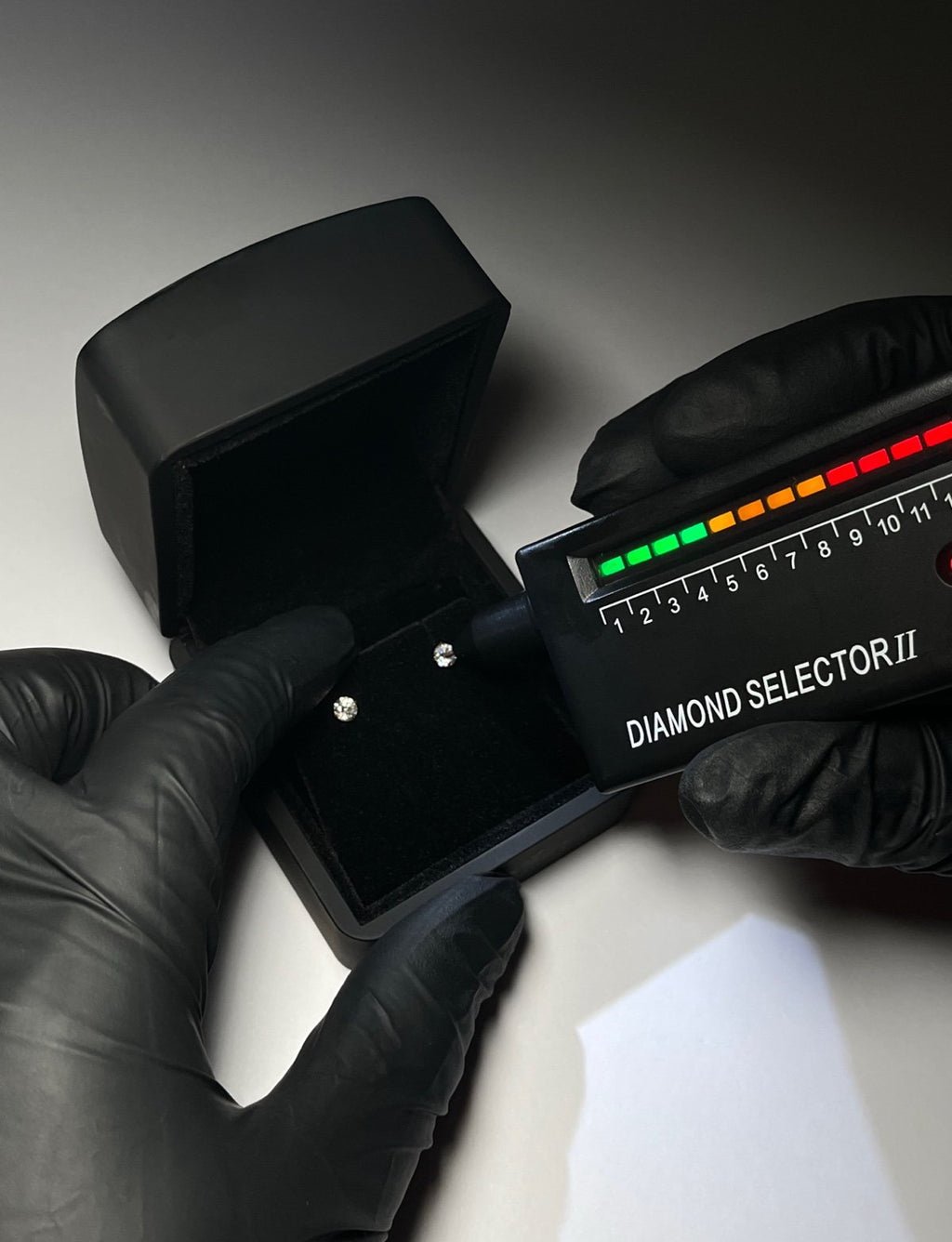 Men’s & Women’s 14K Gold Lab Grown Diamond Screw Back Earring Stud Set – Hypoallergenic Luxury Jewelry